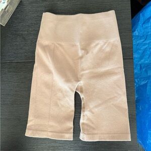 Everlane knit active shorts